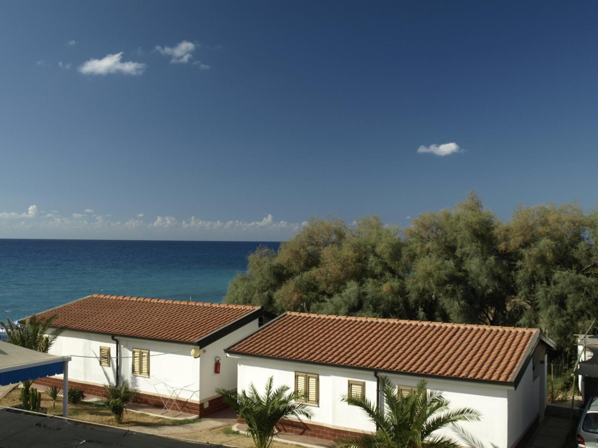 Residence Il Turistico Цамброне Экстерьер фото
